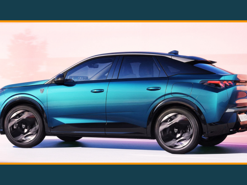 2025 Peugeot 3008 1.6L Turbo PureTech 4 Cylinders Petrol Engine Blue Black SUV GCC Specs