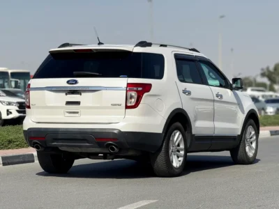 2014 Ford Explorer XLT 6 Cylinders Petrol Engine White Black SUV Neat and Clean Car