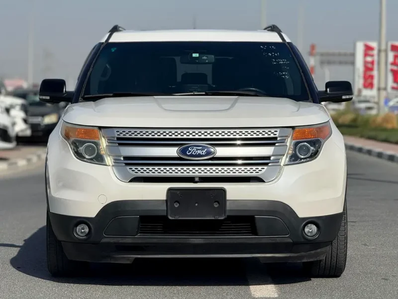 2014 Ford Explorer XLT 6 Cylinders Petrol Engine White Black SUV Neat and Clean Car