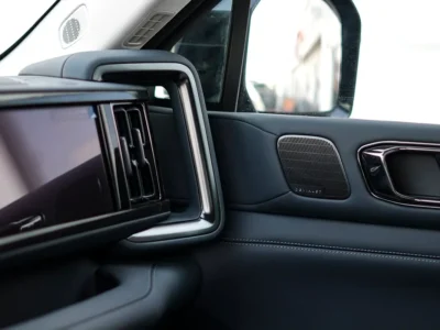 2025 BYD Leopard 5 Ultra 4 Cylinders Plug-in Hybrid Engine Black Grey SUV Chinese Specs