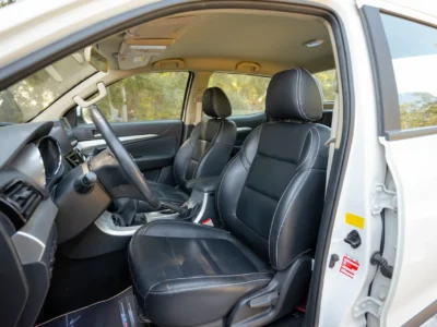 2024 Dongfeng Rich 6 Double Cabin 2.2L 4 Cylinders Diesel Engine White Black Pickup Truck GCC