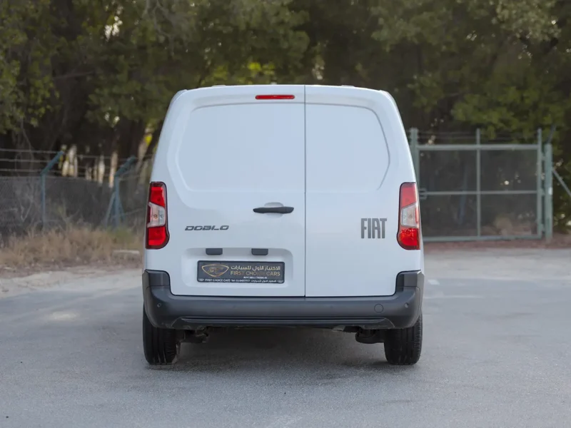 2025 Fiat Doblo Cargo 1.6 Litres 4 Cylinders Diesel Engine White Grey Minivan GCC Specs