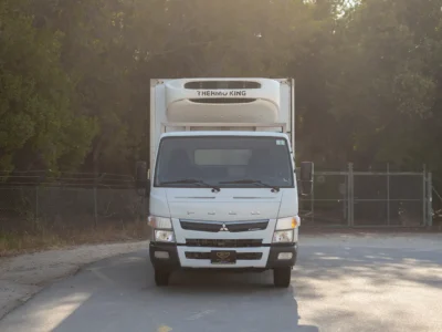 2022 Mitsubishi Canter Chiller Box 4.2L 4 Cylinders Diesel Engine White Black Truck GCC Specs