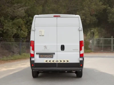 2023 Peugeot Boxer L2h2 2.2L 4 Cylinders Diesel Engine White Grey Minivan GCC Specs