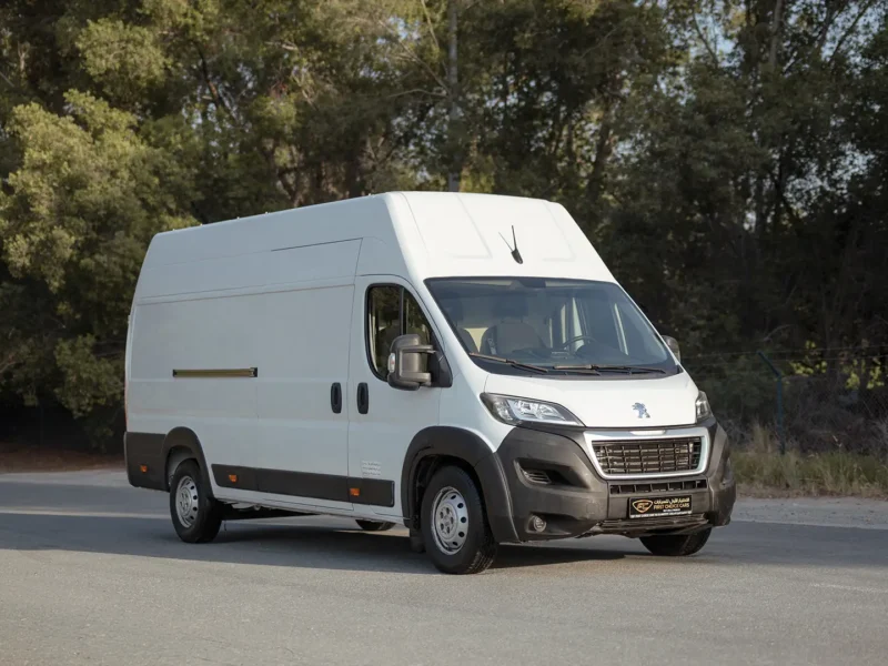 2022 Peugeot Boxer L4H3 2.2 Litres 4 Cylinders Diesel Engine White Black Panel Van GCC Specs