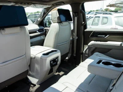 2026 GMC Yukon XL Denali 6.2 Litres EcoTec3 V8 Petrol Engine Black Beige SUV GCC Specs