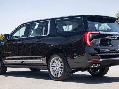 2026 GMC Yukon XL Denali 6.2 Litres EcoTec3 V8 Petrol Engine Black Beige SUV GCC Specs