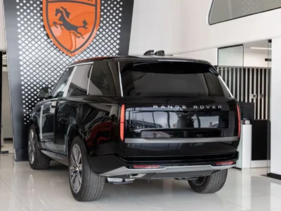 2026 Land Rover Range Rover Vogue SE P360 3.0L Turbocharged V6 Hybrid Engine Black Tan SUV GCC