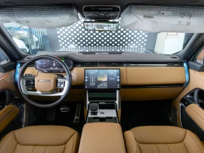 2026 Land Rover Range Rover AUTOBIOGRAPHY P400 3.0L V6 Petrol Engine Black Tan SUV GCC Specs