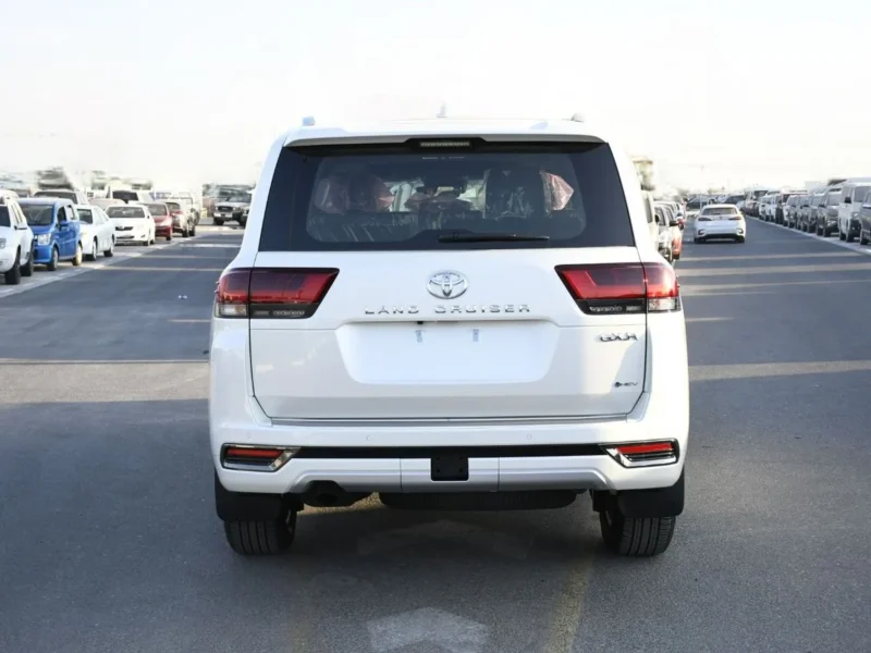 2026 Toyota Land Cruiser GXR 3.5L 6 Cylinders HEV Engine White Black SUV GCC Specs Full Option