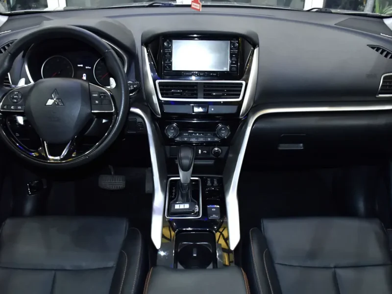 2019 Mitsubishi Eclipse Cross GLX 4 Cylinders Petrol Engine Silver Black SUV GCC Specs Automatic