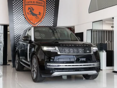 2026 Land Rover Range Rover Vogue SE P360 3.0L Turbocharged V6 Hybrid Engine Black Tan SUV GCC