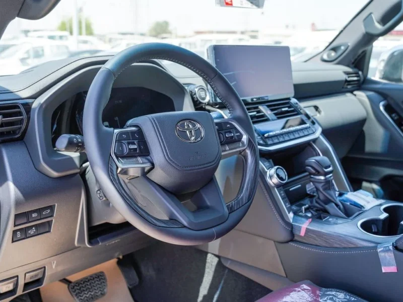 2026 Toyota Land Cruiser VXR 3.5-liter Twin-Turbocharged V6 Petrol Engine Black Red SUV GCC Specs