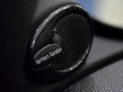 2013 MINI Cooper Cooper S 4 Cylinders Petrol Engine Blue Black Hatchback GCC Specs Automatic