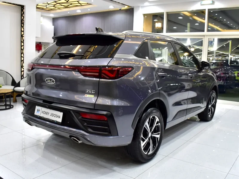 2024 JAC JS6 Comfort 4 Cylinders Petrol Engine Grey Black SUV GCC Specs Automatic