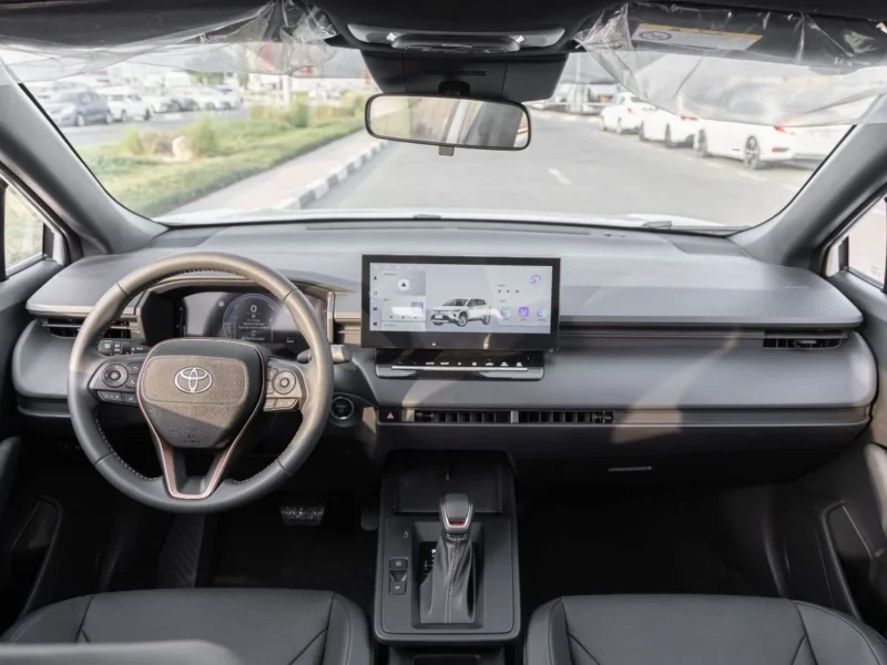 2026 TOYOTA COROLLA CROSS ELITE 2.0 Litres 4-Cylinder Hybrid White Black SUV Chinese Specs