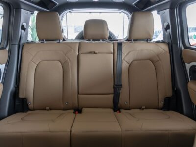 2026 Land Rover Defender 110 X-Dynamic HSE P400 4.0L 6 Cylinders Petrol Engine Light Grey Tan SUV GCC