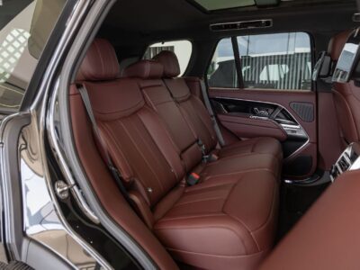 2026 Land Rover Range Rover HSE P530 Vogue Black Edition 4.4 L V8 Engine Black Maroon SUV GCC