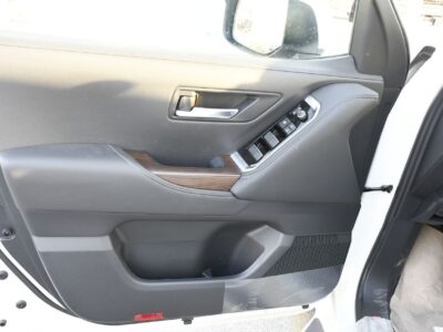 2026 Toyota Land Cruiser GXR 3.5L 6 Cylinders HEV Engine White Black SUV GCC Specs Full Option