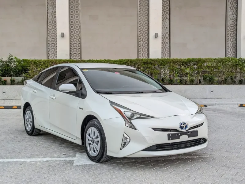 2017 Toyota Prius Iconic 4 Cylinders Petrol Engine White Black Hatchback GCC Specs Full Option