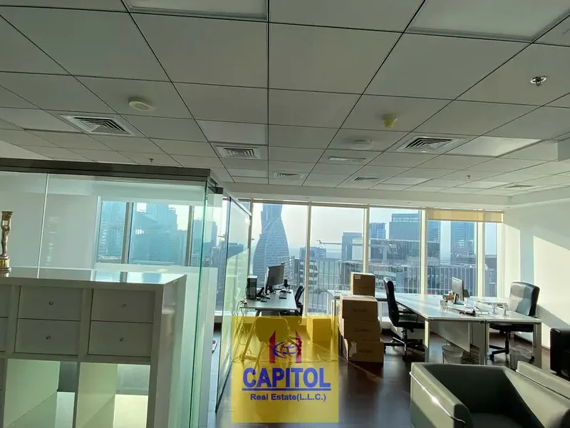Burlington Business Bay 600 Sq. Ft. Office Impress Your Clients with Stunning 32nd Floor Views