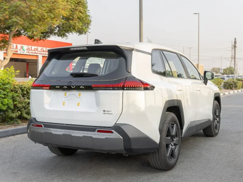 2026 Toyota RAV 4 XSE 2.5 Litres 4 Cylinders Hybrid Engine White Black SUV Chinese Specs Full Option