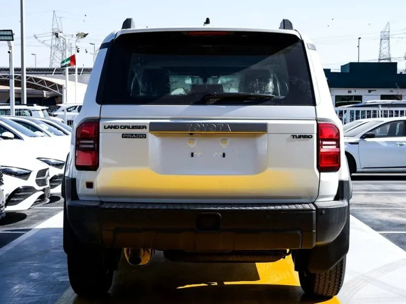 2026 Toyota Prado VXR 2.4 Litres Turbo 4 Cylinders Petrol Engine White Brown SUV GCC Specs Automatic