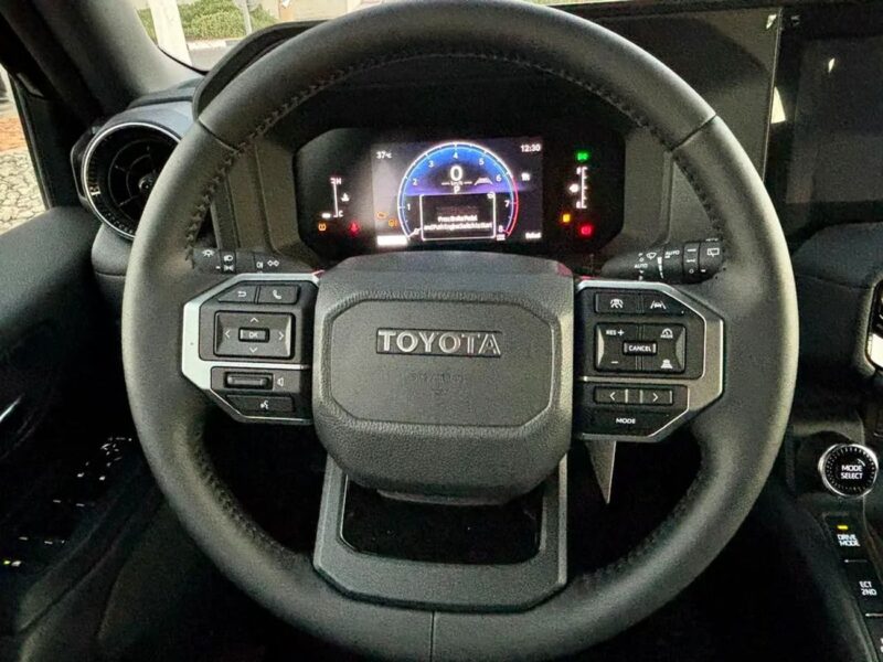 2026 Toyota Prado VXR 2.4 Litres Turbo 4 Cylinders Petrol Engine Black SUV GCC Specs Automatic