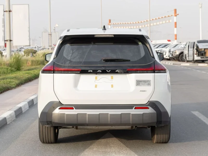 2026 Toyota RAV 4 Luxury 2.0 Litres 4-Cylinder Petrol Engine White Black SUV Chinese Specs Automatic