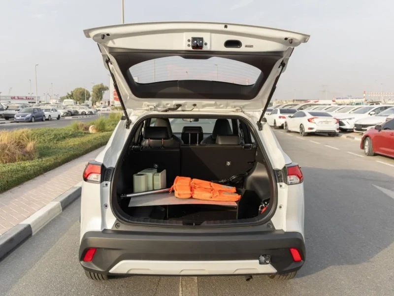 2026 TOYOTA COROLLA CROSS ELITE 2.0 Litres 4-Cylinder Hybrid White Black SUV Chinese Specs