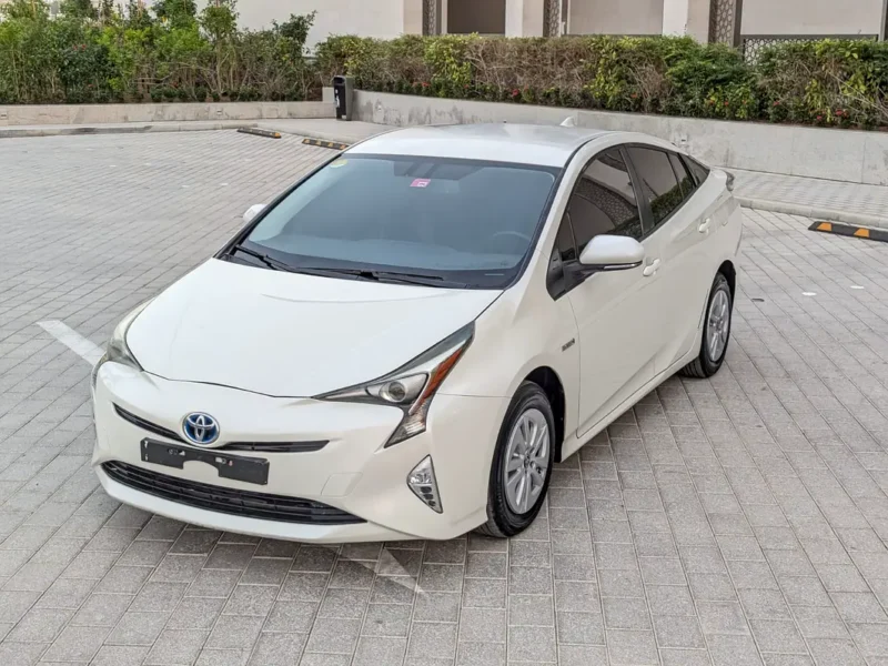 2017 Toyota Prius Iconic 4 Cylinders Petrol Engine White Black Hatchback GCC Specs Full Option