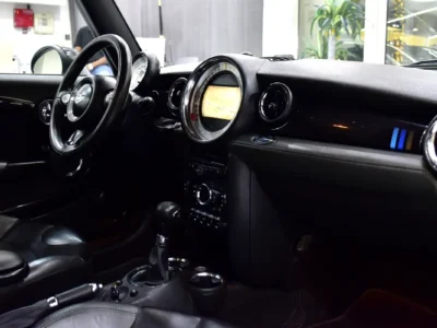 2013 MINI Cooper Cooper S 4 Cylinders Petrol Engine Blue Black Hatchback GCC Specs Automatic