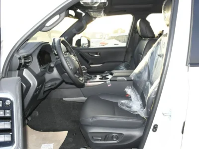 2026 Toyota Land Cruiser GXR 3.5L 6 Cylinders HEV Engine White Black SUV GCC Specs Full Option