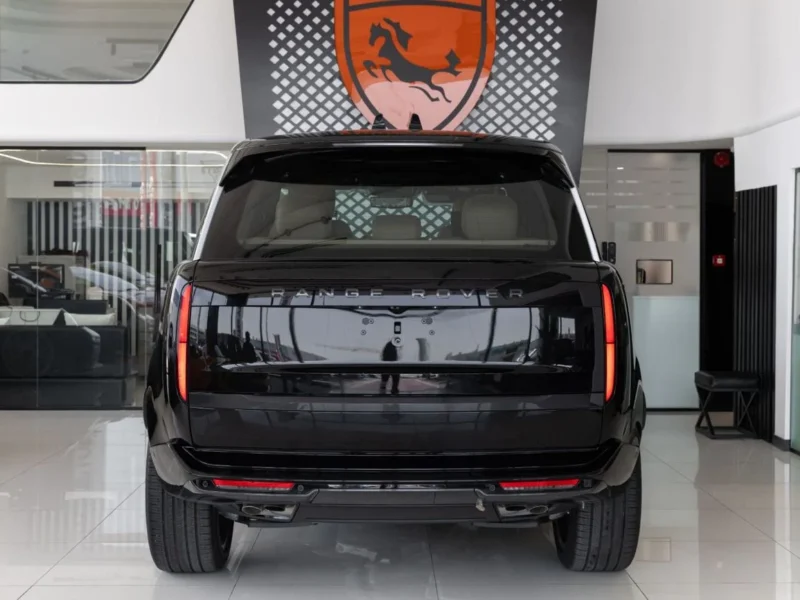 2026 Land Rover Range Rover AUTOBIOGRAPHY P400 3.0L V6 Petrol Engine Black Tan SUV GCC Specs