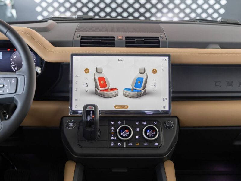 2026 Land Rover Defender 110 X-Dynamic HSE P400 4.0L 6 Cylinders Petrol Engine Light Grey Tan SUV GCC
