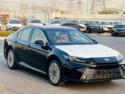 2026 Toyota Camry GLE SPORT 2.5 litres 4 Cylinders Petrol Engine Black Tan Sedan GCC Specification