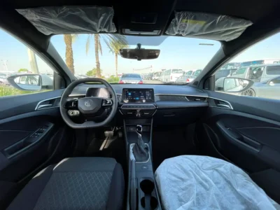 2024 MG MG3 Standard 4 Cylinders Petrol Engine White Grey Hatchback GCC Specs Automatic