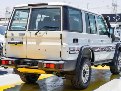 2026 Toyota Land Cruiser 70 HT VXR LC 76 4.0L 6 Cylinders Diesel Engine White Brown SUV