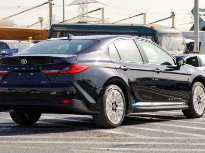 2026 Toyota Camry LE HYBRID 2.5-liter 4-Cylinder Engine Black Beige Sedan GCC Specs Automatic
