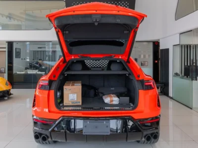 2025 Lamborghini Urus SE 4.0L 8 Cylinders Petrol Engine Orange Black SUV FULL CARBON FIBER
