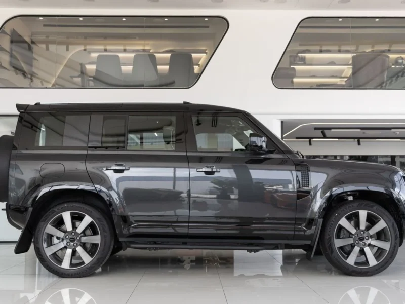 2026 Land Rover Defender 110 X-Dynamic HSE P400 4.0L 6 Cylinders Engine Dark Grey Tan SUV
