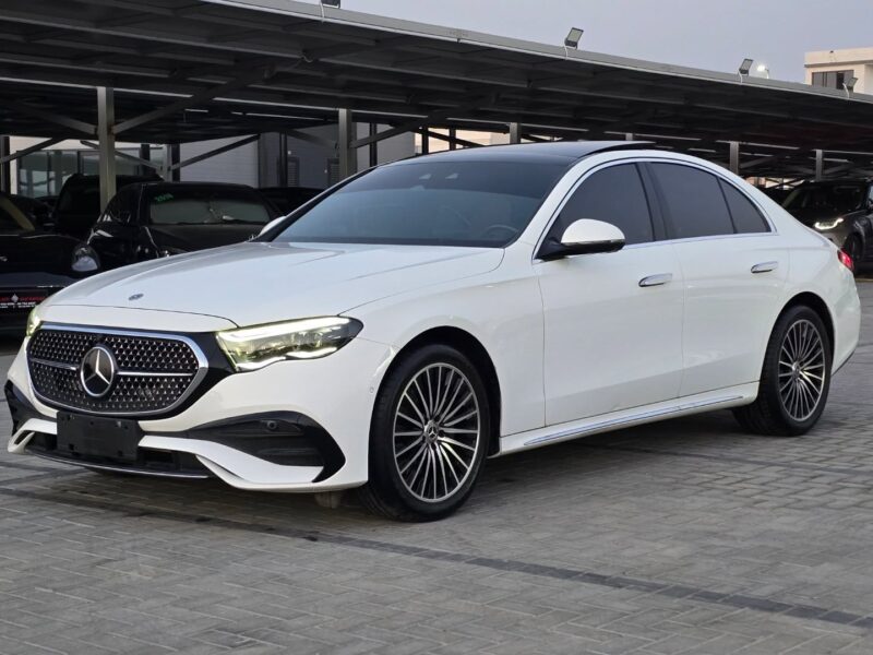 2024 Mercedes-Benz E300 4MATIC 2.0-liter Turbocharged 4-cylinder Hybrid Engine White Tan Sedan