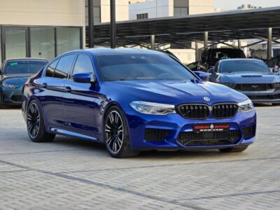 2020 BMW M5 4.4-liter twin-turbo V8 Petrol Engine Blue White Sedan Korean Specs Automatic
