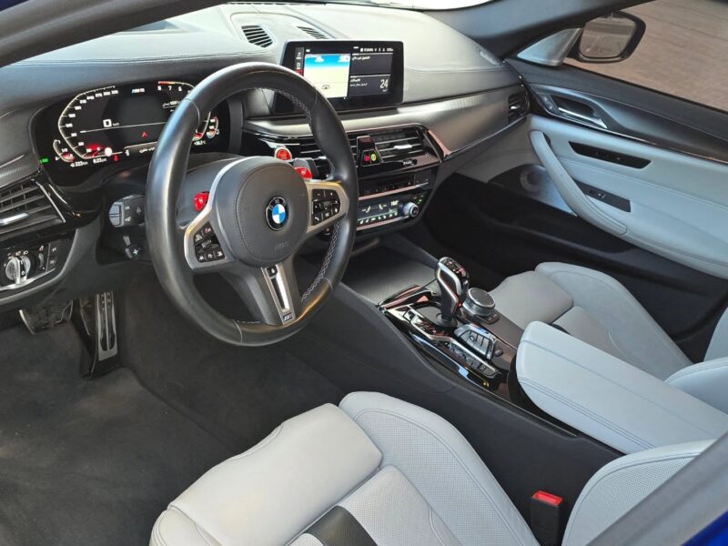 2020 BMW M5 4.4-liter twin-turbo V8 Petrol Engine Blue White Sedan Korean Specs Automatic