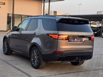 2018 Land Rover Discovery 3.0 Litres V6 Supercharged Petrol Engine Grey Tan SUV Automatic
