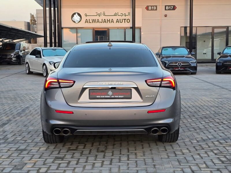 2022 Maserati Ghibli 3.0 Litres Turbo V6 Petrol Engine Grey Tan Sedan GCC Specs Automatic