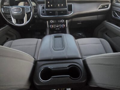 2021 GMC Yukon SLE 5.3-liter V8 Petrol EcoTec3 Engine Black Grey SUV GCC Specs Automatic