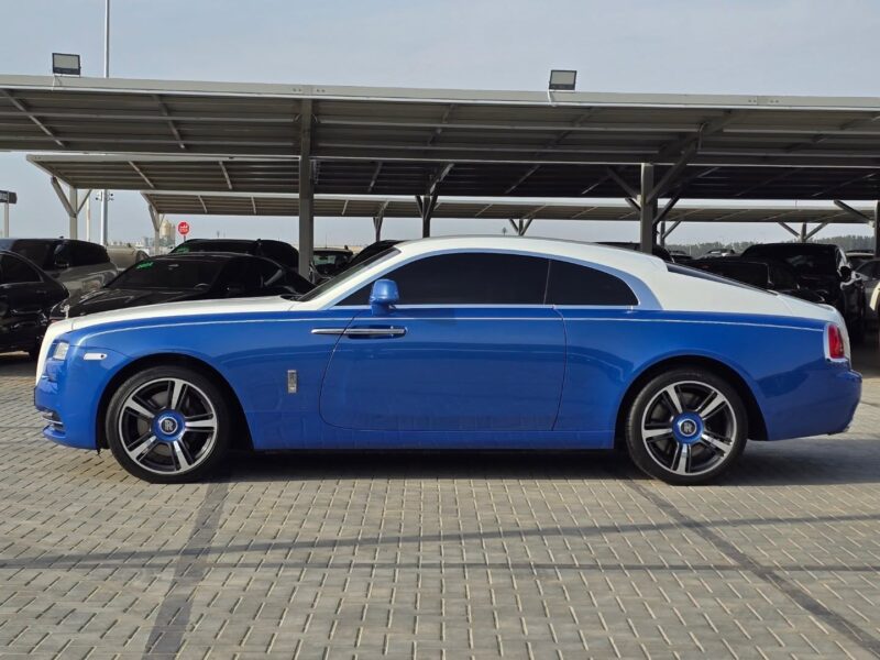 2016 Rolls-Royce Wraith 6.6-liter twin-turbo V12 Petrol Engine Blue Beige Luxury Coupe GCC