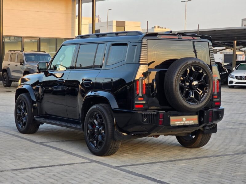 2025 Jetour T2 2.0 Litres Turbo 4 Cylinders Petrol Engine Black Tan SUV GCC Specs Automatic
