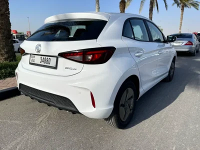 2024 MG MG3 Standard 4 Cylinders Petrol Engine White Grey Hatchback GCC Specs Automatic